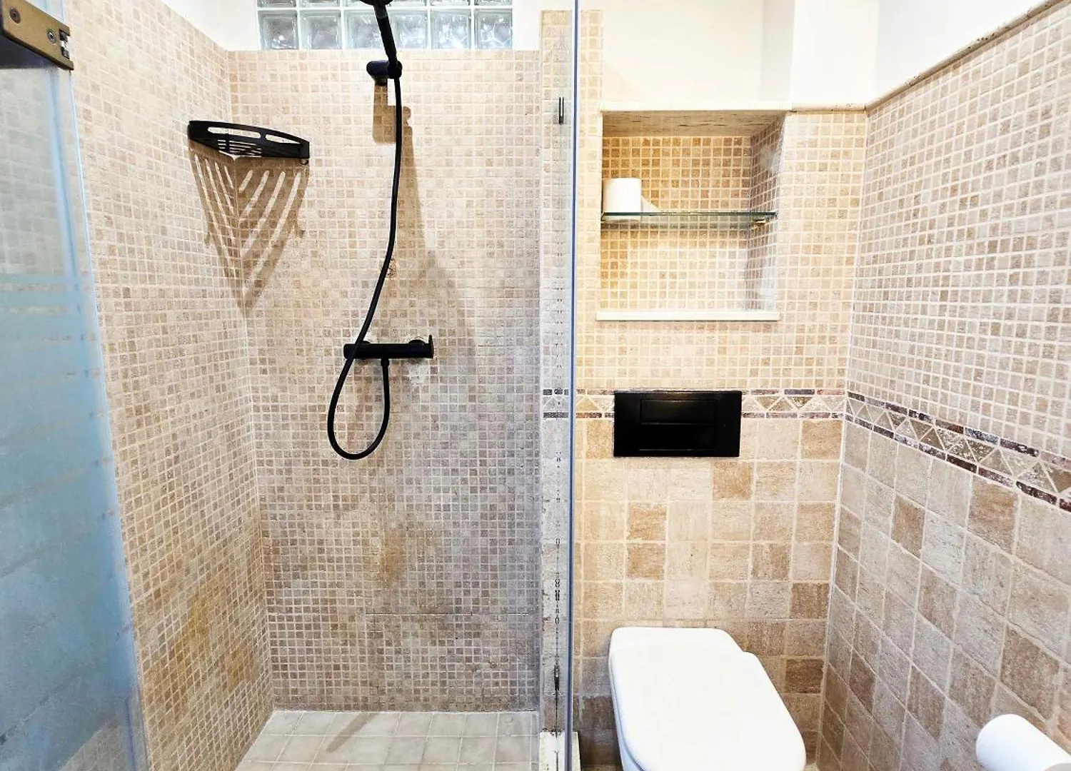 Aa Guest - The Orchid Center Eco Apartment فوينخيرولا