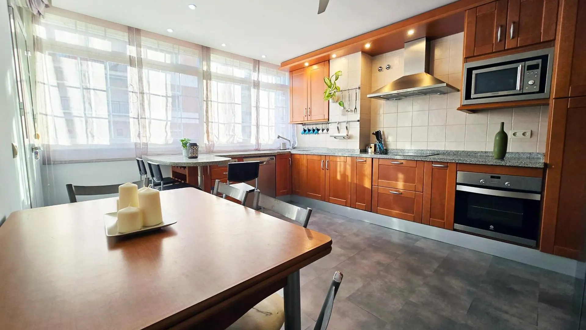 Aa Guest - The Orchid Center Eco Apartment فوينخيرولا